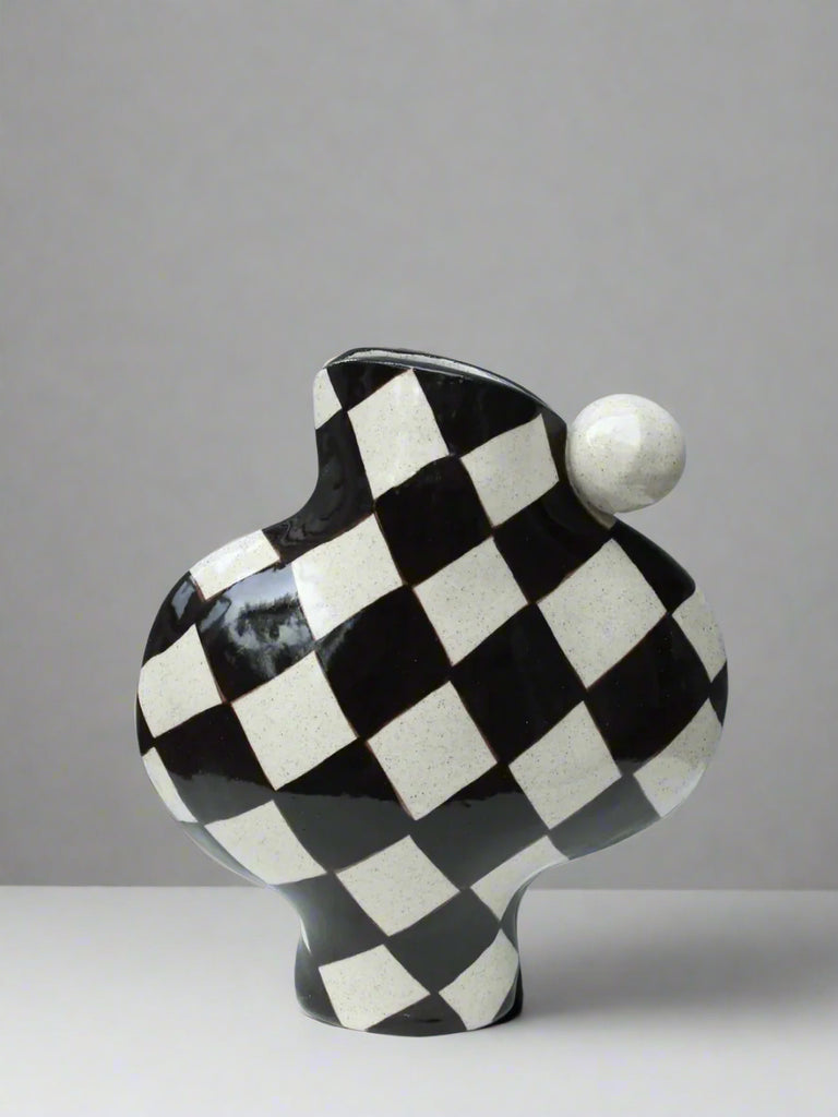 Black Diamond Vessel