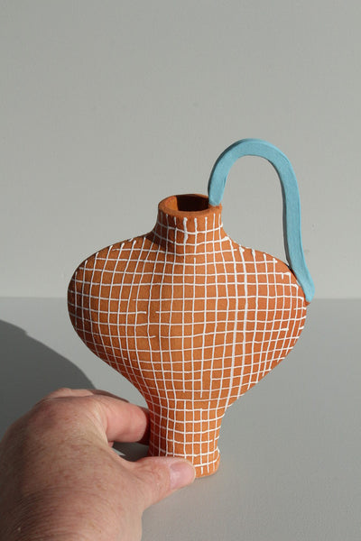 Crossed Vase