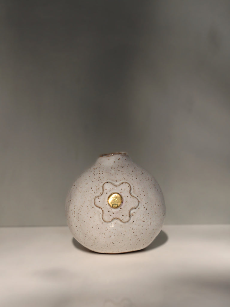 Second - 50% off White Daisy Vase with a spot of gold