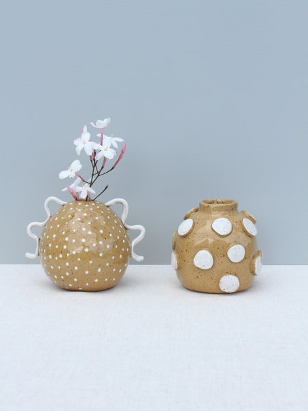 Speckled Buff Dot Pot with Handles